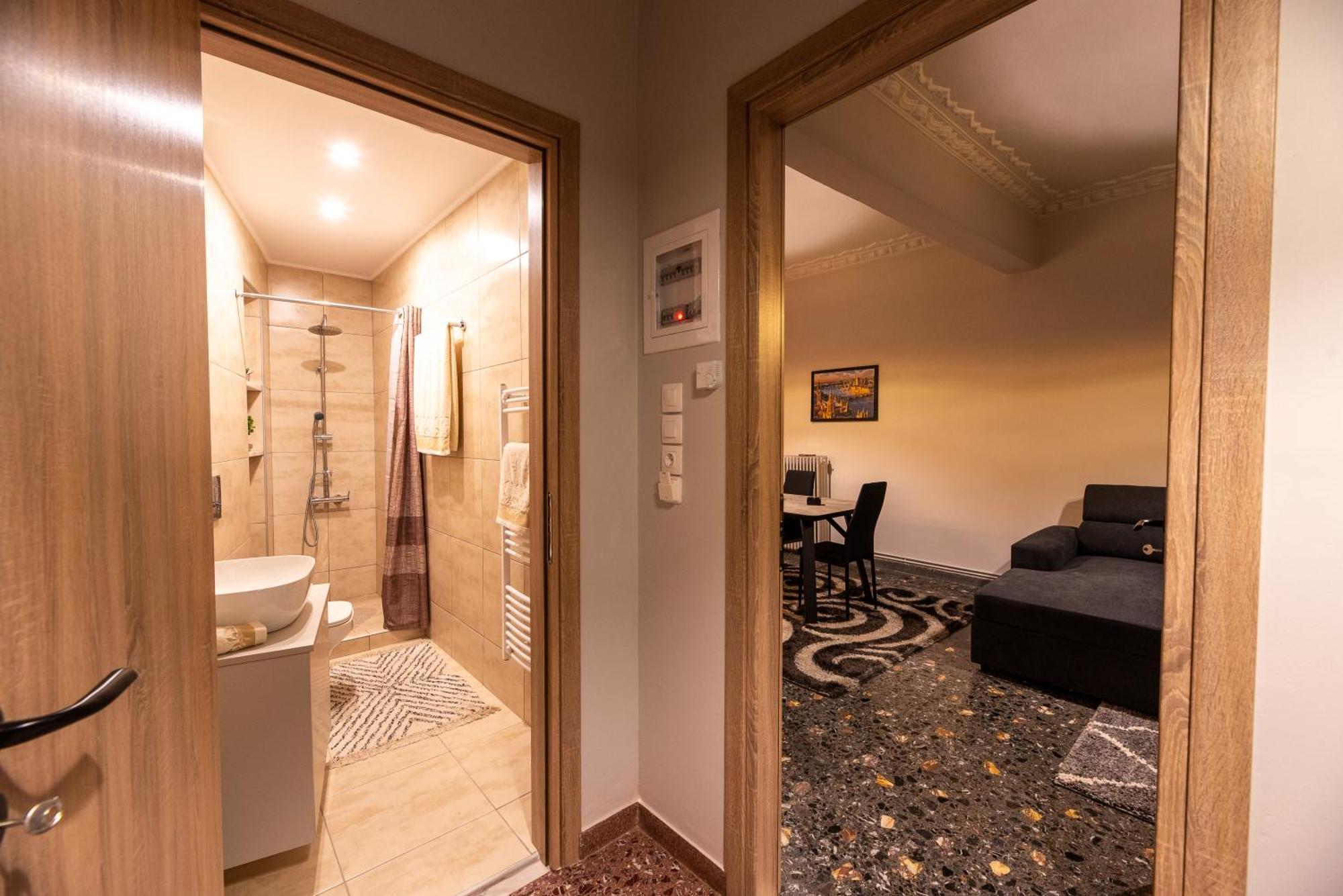 Stamos Apartment Airport Spáta 외부 사진