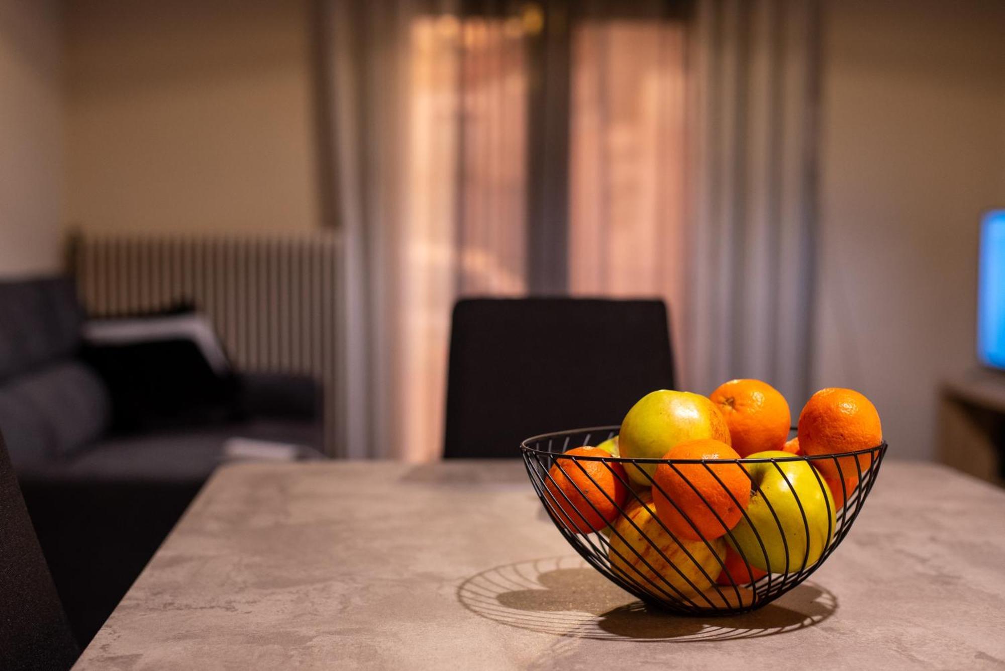 Stamos Apartment Airport Spáta 외부 사진