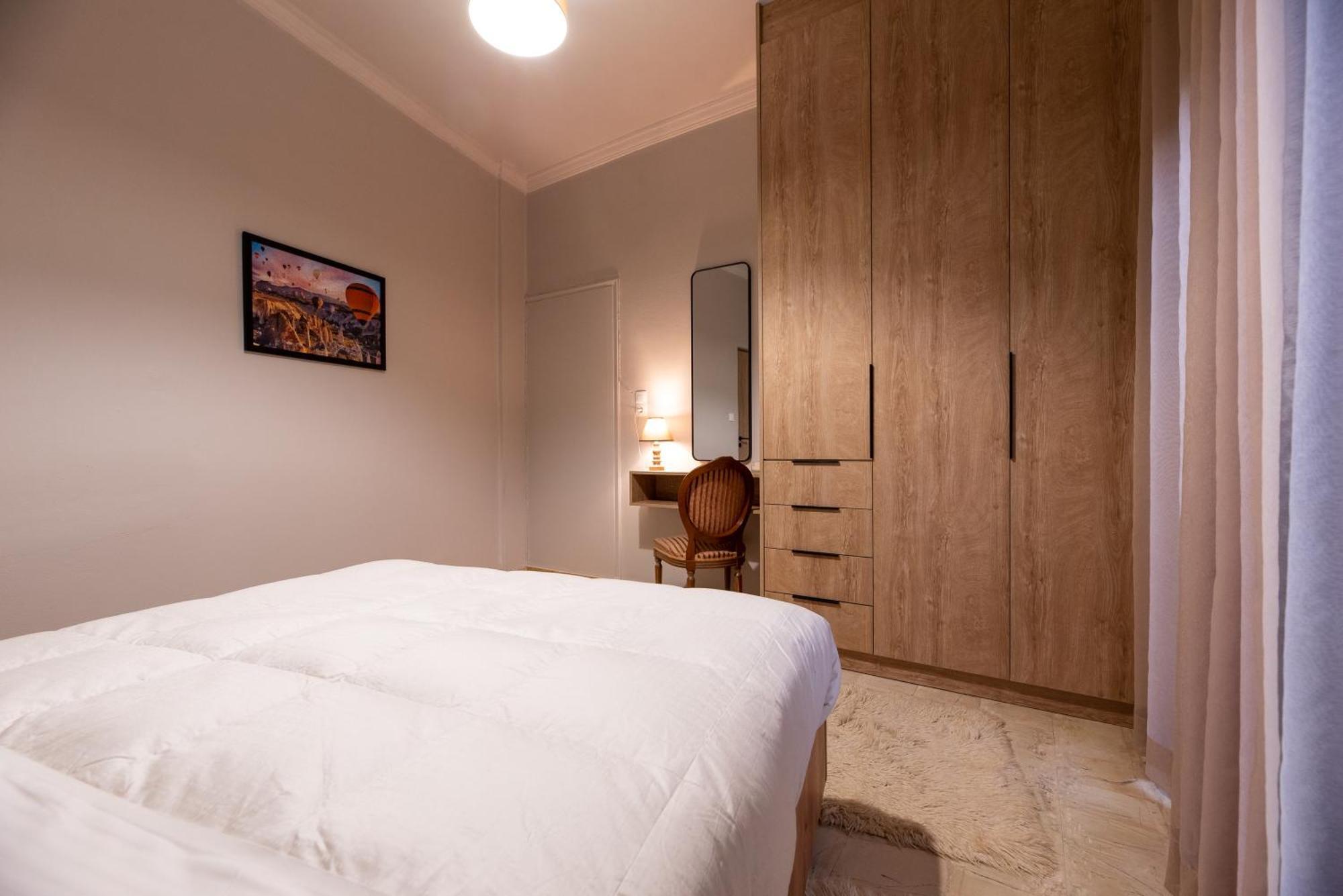 Stamos Apartment Airport Spáta 외부 사진