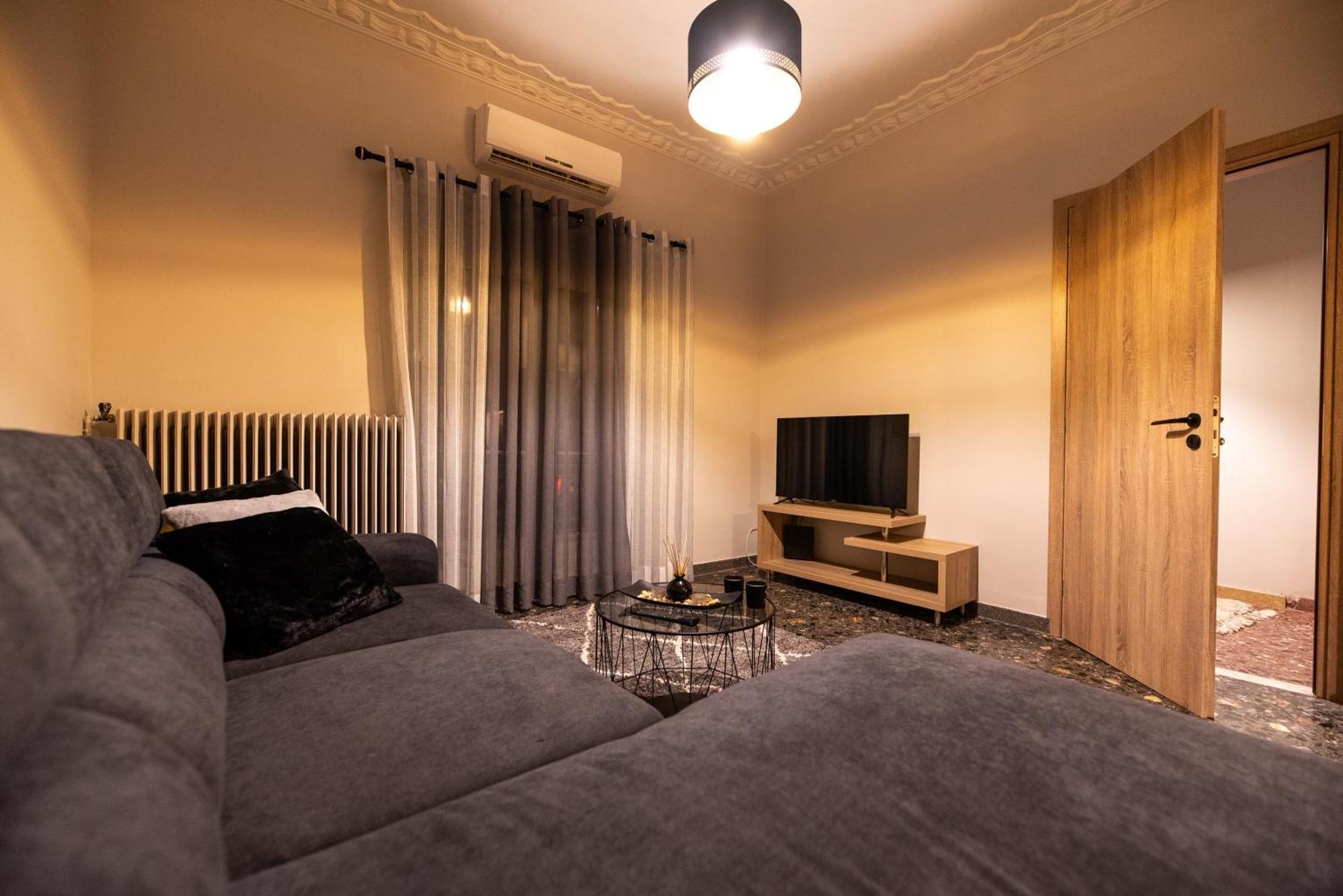 Stamos Apartment Airport Spáta 외부 사진