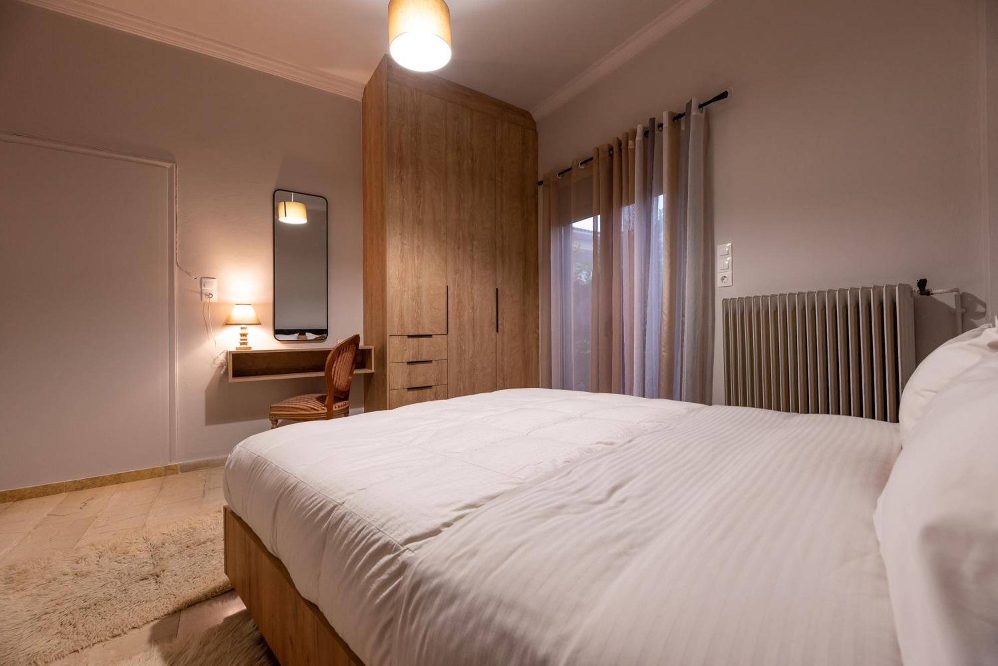Stamos Apartment Airport Spáta 외부 사진