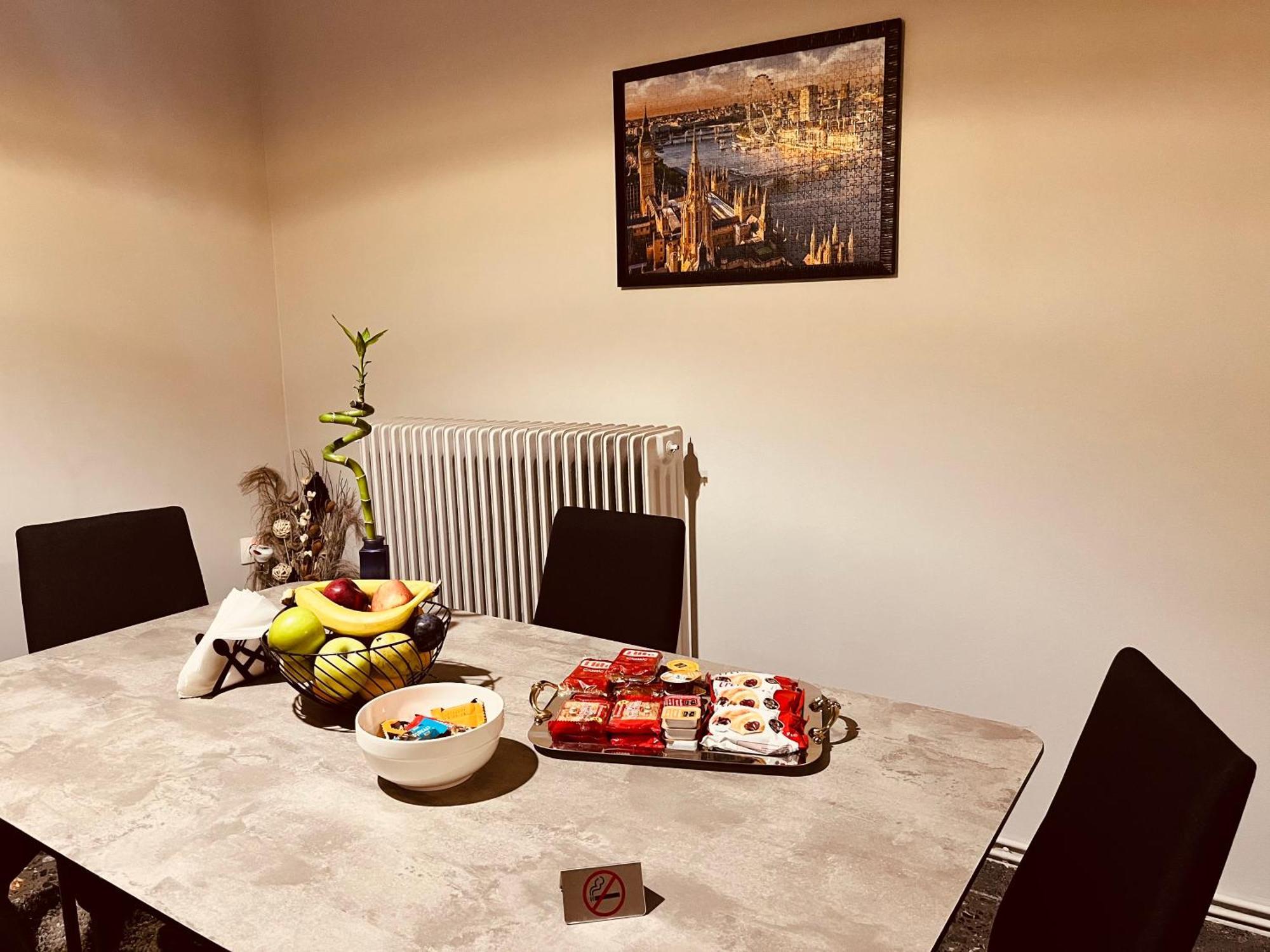 Stamos Apartment Airport Spáta 외부 사진